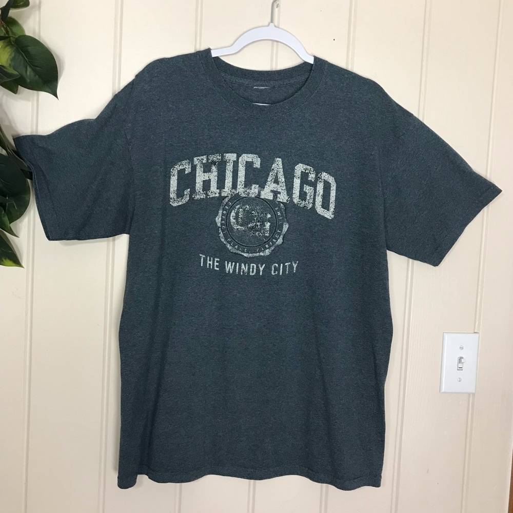 Chicago The Windy City Tee Shirt T-shirt
Size XL 46 - 48
Crew Neck
60% Cotton - Picture 7 of 16